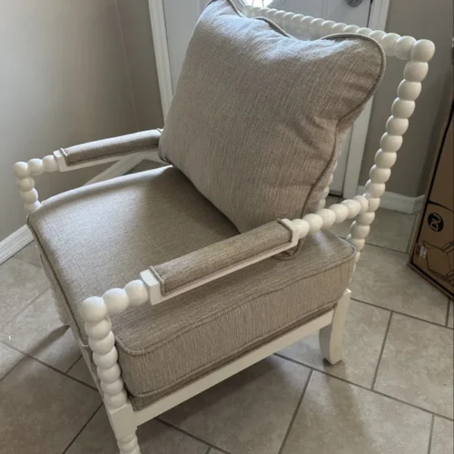 25.5"Accent Chair Wide Chenille with Turned Wood and Solid Frame photo review