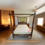 Wooden Poster bed - Image 4