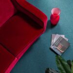 Crown sofa in deep red - Image 5