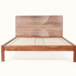 Handcrafted Antique Hand Design Bed - Image 5